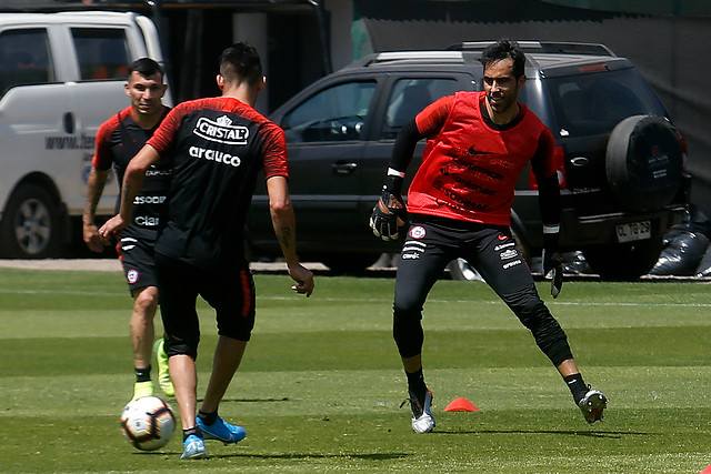 La Roja arrancó las prácticas de cara a la triple fecha clasificatoria: 