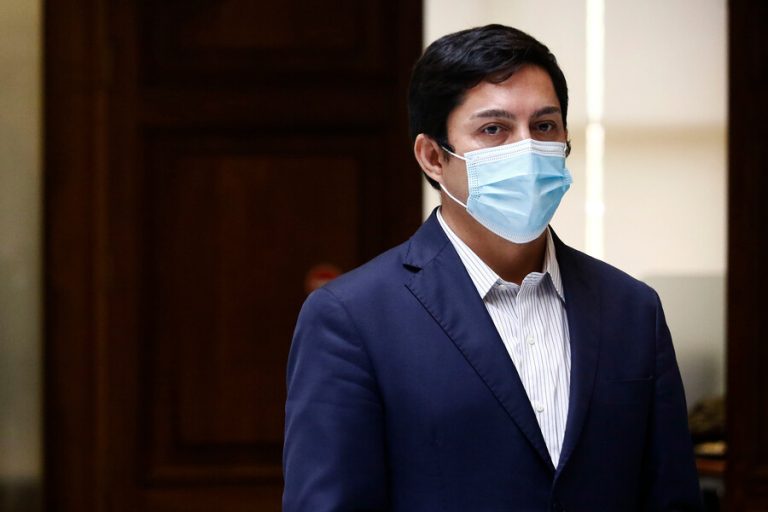 Diputado Durán (RN) advirtió que votaría a favor del cuarto retiro “si la situación lo amerita”