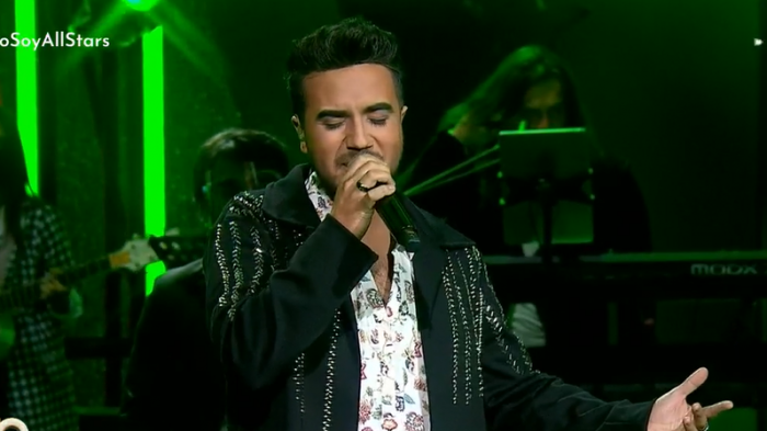 Se empoderó del escenario : Luis Fonsi deslumbró con su presentación en Yo Soy All Stars