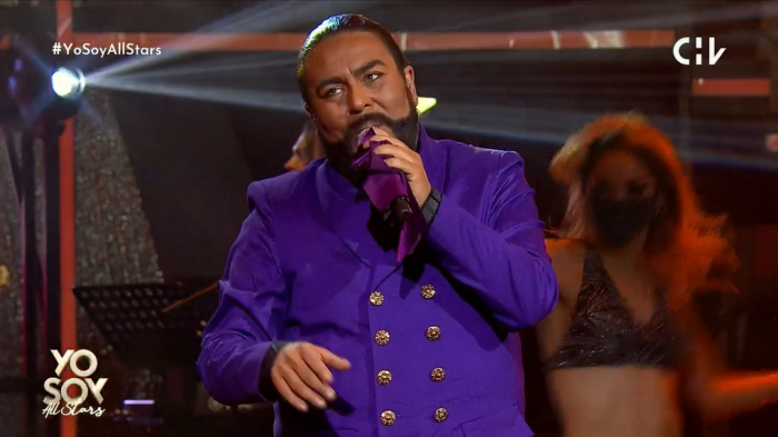 Una motivada presentación: Barry White se la jugó en el escenario de Yo Soy All Stars