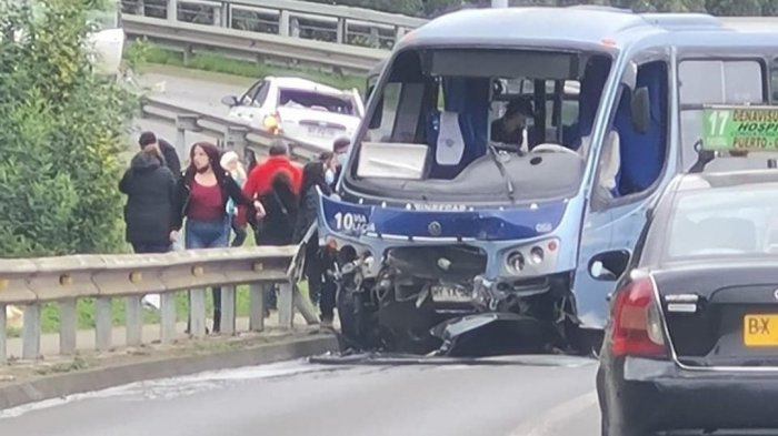 Accidente en Talcahuano deja dos víctimas fatales: 21 personas resultaron heridas