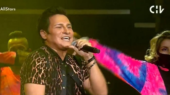 Duelo de eliminación: Chayanne hizo bailar y cantar a todos con el clásico 