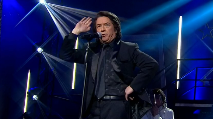 ¡Puro desplante! Raphael se lució con una apasionada interpretación de 