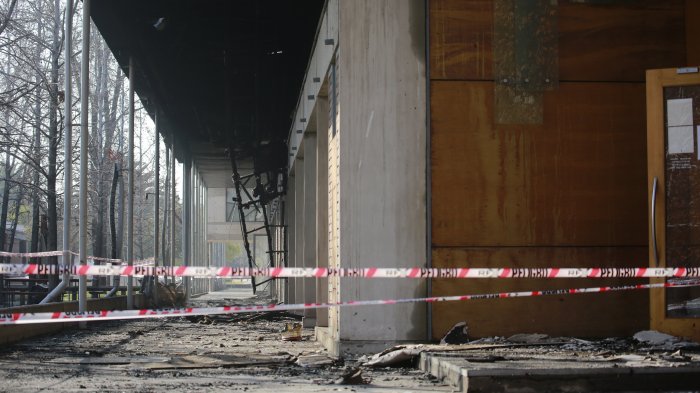 Gran incendio destruyó dependencias del Campus UC: Siniestro afectó instituto de Astrofísica