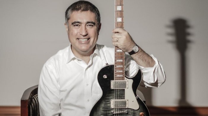 “No me dieron permiso para casarme”: Mario Desbordes renunció a carabineros por amor