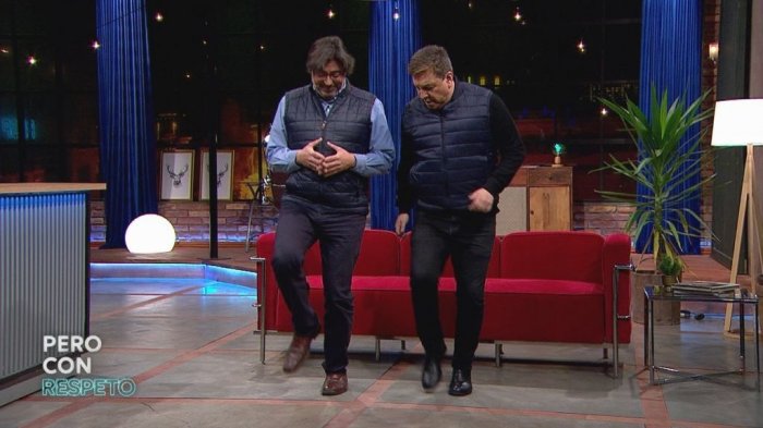 ¡Puro ritmo y destreza! Daniel Jadue le enseñó a bailar dabke a Julio César Rodríguez