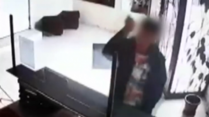 Hombre agredió a conserje que le exigió el uso de mascarillas en edificio de Santiago Centro