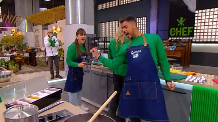 ¡Momento de karaoke! Los equipos cantaron a toda voz las canciones de Myriam Hernández