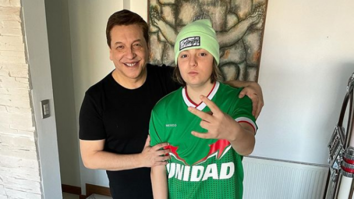 ¡Gran debut! Julio César Rodríguez celebró el lanzamiento musical de su hijo junto a toda su familia