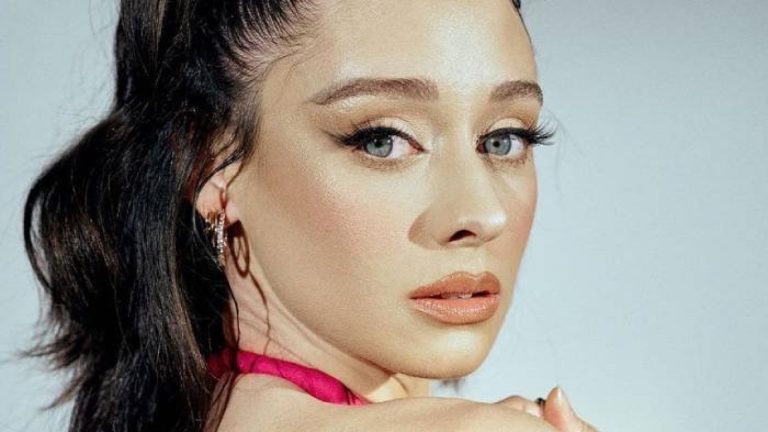 Elena Rivera: La talentosa y emergente actriz española que protagoniza Inés del Alma Mía