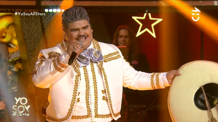 ¡Todo un galán! Vicente Fernández encantó al jurado con su coqueta presentación