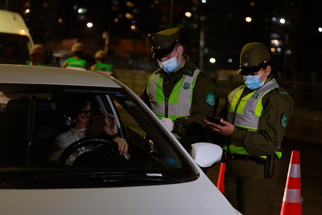 Toque de queda comienza a la medianoche este miércoles en la RM: Lo que debes saber tras la modificación del Minsal