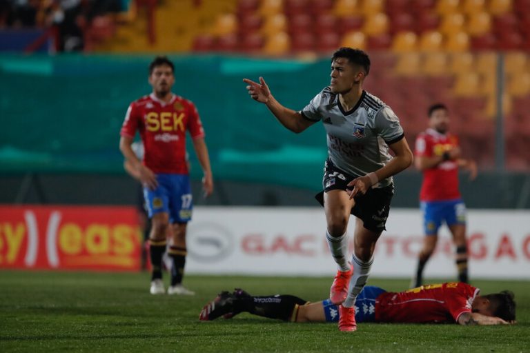 Colo Colo superó a Unión Española y chocará ante Everton en la final de la Copa Chile