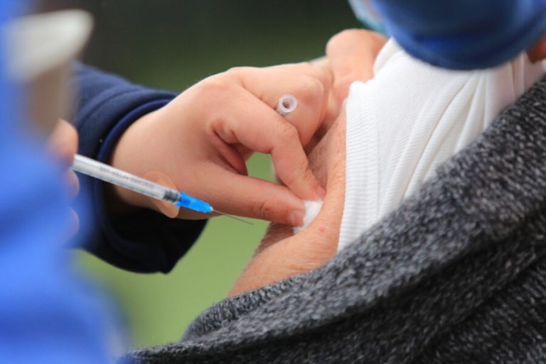 Vacunación COVID-19: ¿Quiénes pueden recibir las dosis este jueves 2 y viernes 3 de septiembre?