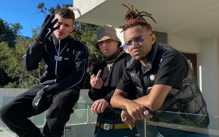 Pablo Chill-E, Arón Piper y Polimá Westcoast estrenaron su nueva colaboración musical “Cu4tro”