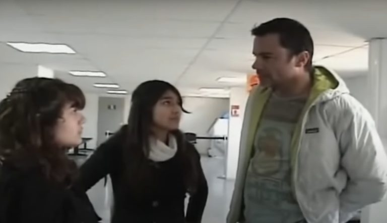 Habla joven que realizó última entrevista a Felipe Camiroaga antes del fatal vuelo: 