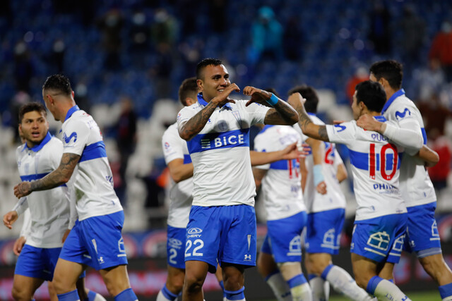 Universidad Católica escaló al tercer lugar tras derrotar a Audax Italiano en el debut de Cristian Paulucci como DT