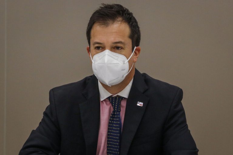 Ministro de Economía aclaró que ayudas económicas se mantendrán en caso de que se acabe el Estado de Excepción