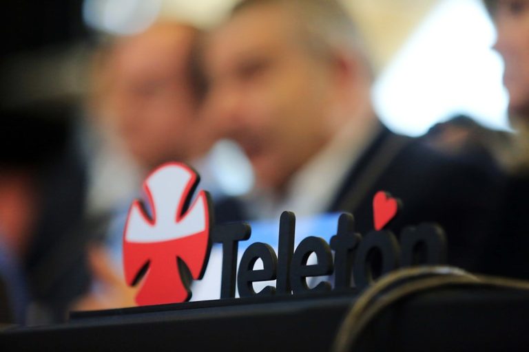 Teletón lanzó su campaña 2021 en el primer instituto de rehabilitación construido en el país