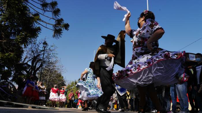 ¿Días fríos o soleados? Eduardo Sáez reveló cómo estará el tiempo este fin de semana dieciochero