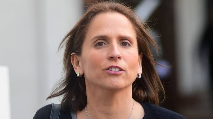 “Están diciendo cosas que no son”: Alcaldesa de Peñalolén respondió a acusaciones de vecinos por ola de violentos robos