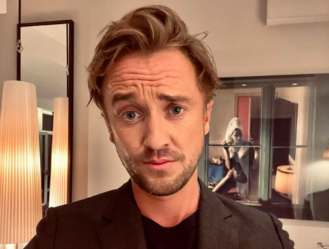 Se lo llevaron un carro: Actor de Harry Potter se desplomó en un torneo de golf