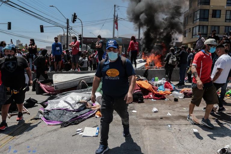 ONU por ataques incendiarios en Iquique: 