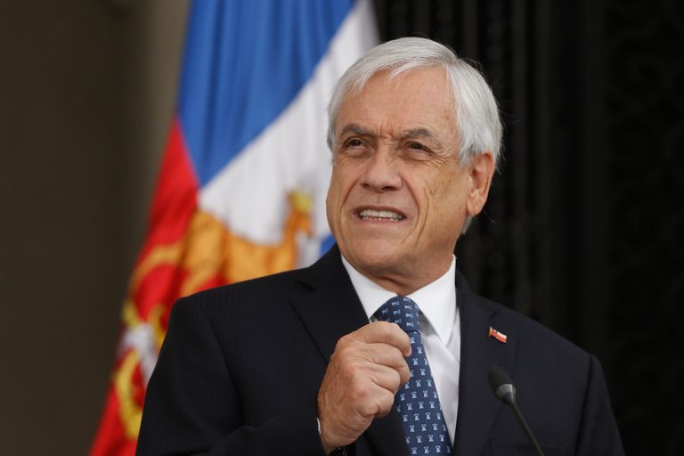 Presidente Piñera condenó agresiones durante marcha en Iquique y destacó ley 