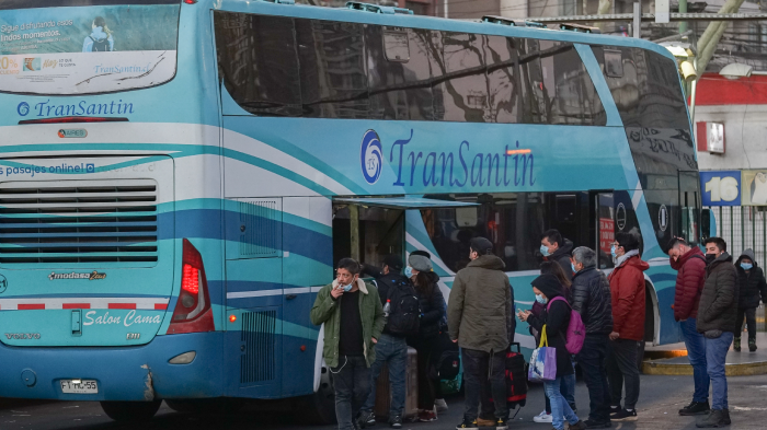 ¿Cuáles serán las nuevas exigencias para los viajes interregionales tras cambios en Plan Paso a Paso?