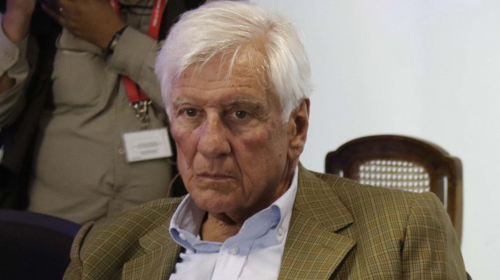 Municipio de Vitacura se querella contra exalcalde Torrealba por malversación de fondos públicos