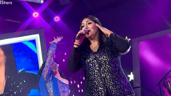 Ana Gabriel lo dio todo con su interpretación del tema 