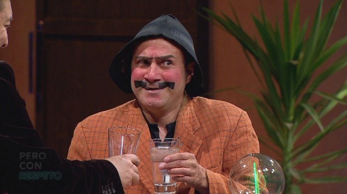 ¡Todo un experto! Ruperto y Julio César prepararon los mejores terremotos