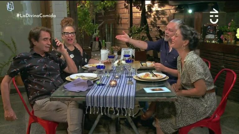 La mamá de Jorge Baradit habló por teléfono con Alex Zisis