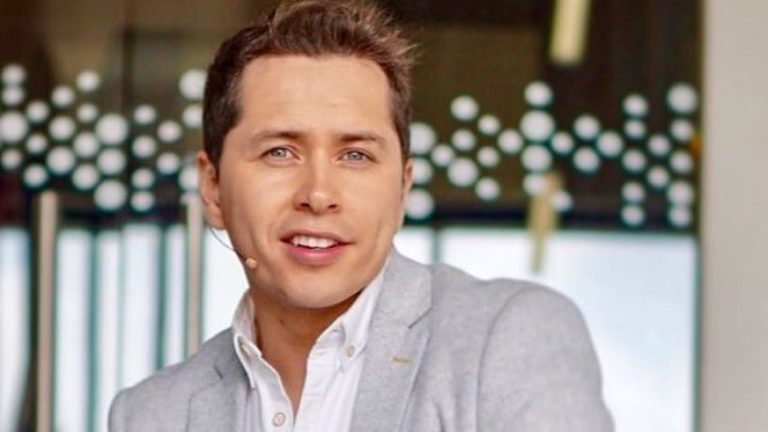 Karol Lucero se fue a vivir 3 meses a Estados Unidos junto a su polola