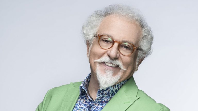 ¡Bienvenida primavera! Ennio Carota causó furor en redes sociales con una bella poesía