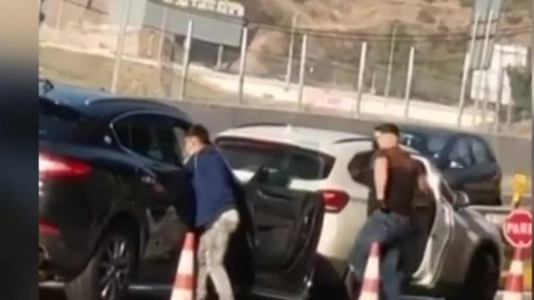 ¡Indignante! Violenta encerrona en La Pirámide: sujetos robaron vehículo a plena luz del día