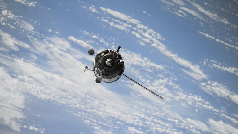 Proyecto Starlink: Flota espacial de satélites ya está en órbita