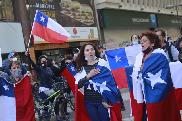 Aumenta la preocupación por violencia en las protestas contra y pro migrantes