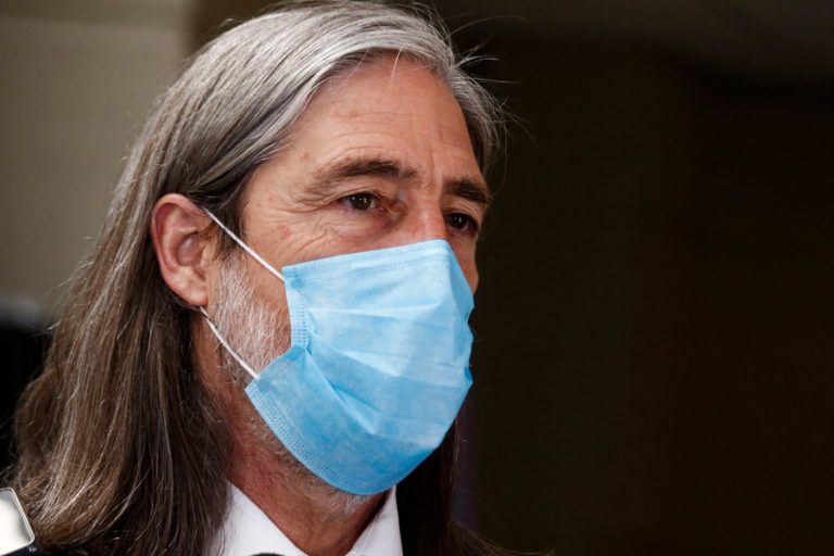 Senador Letelier se declara en reflexión por un nuevo 10%: 