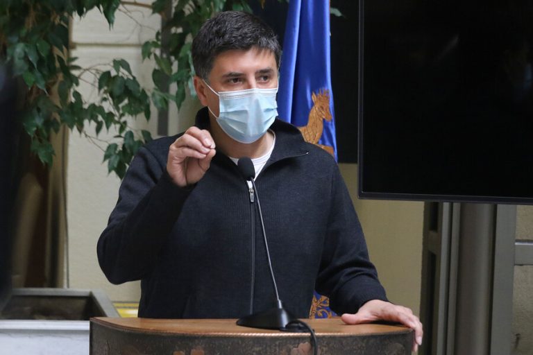 Diputado Díaz afirma que parlamentarios oficialistas “no se cierran” a acusación constitucional contra presidente Piñera