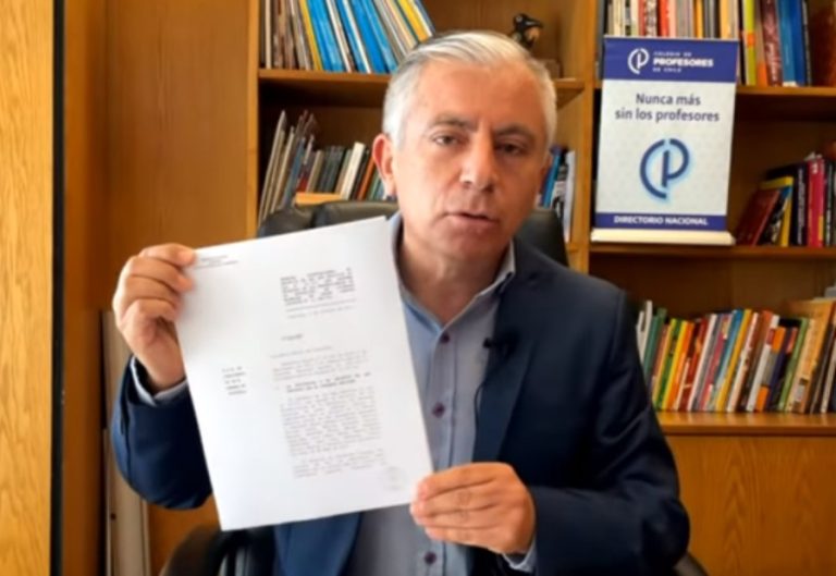 Colegio de Profesores llamó a paro nacional tras veto del gobierno al proyecto que modifica el estatuto docente