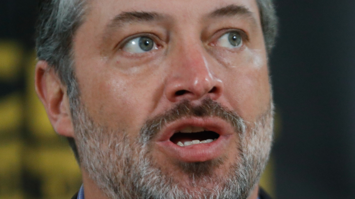 Sebastián Sichel se desmarca y acusa a la DC de financiamiento irregular en su campaña política de 2009