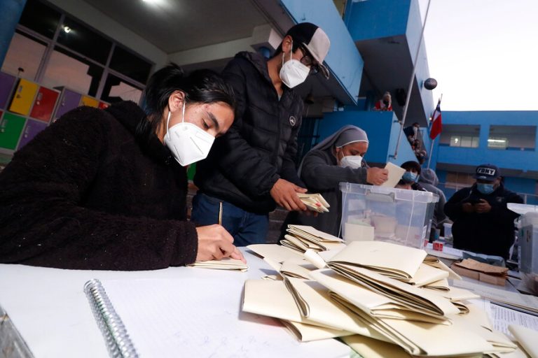 Elecciones: ¿Cuándo se conocerá la nómina de vocales para los comicios de noviembre y cómo excusarse?