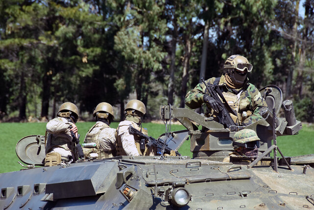 Ordenan el arresto domiciliario total de ocho militares imputados por torturas en Collipulli