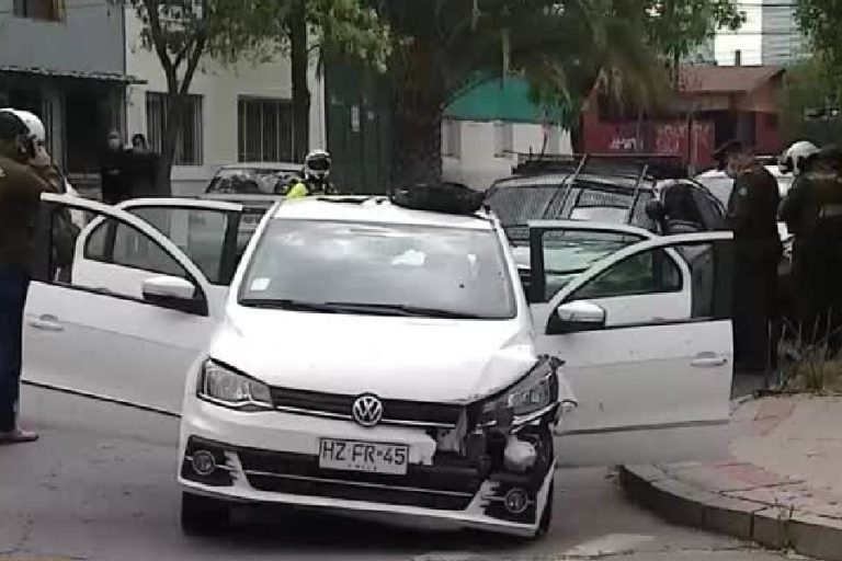 Carabineros detuvo a dos sujetos en medio de diligencias por crimen a hermanas en Santiago Centro