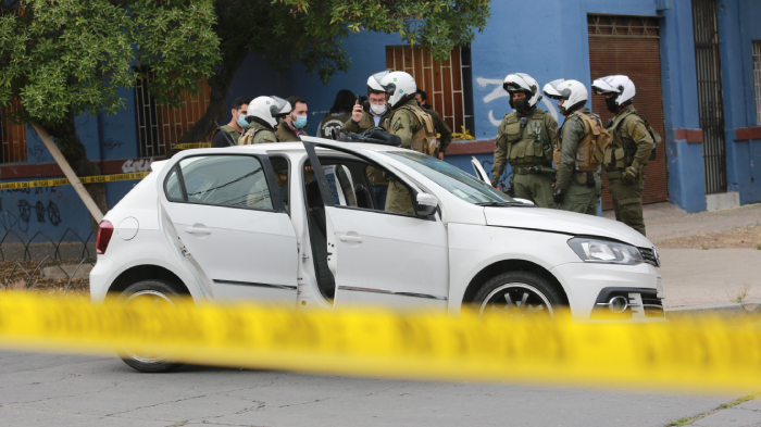 Al menos 2 asesinatos diarios en Chile: ¿Qué hay detrás del aumento de homicidios?