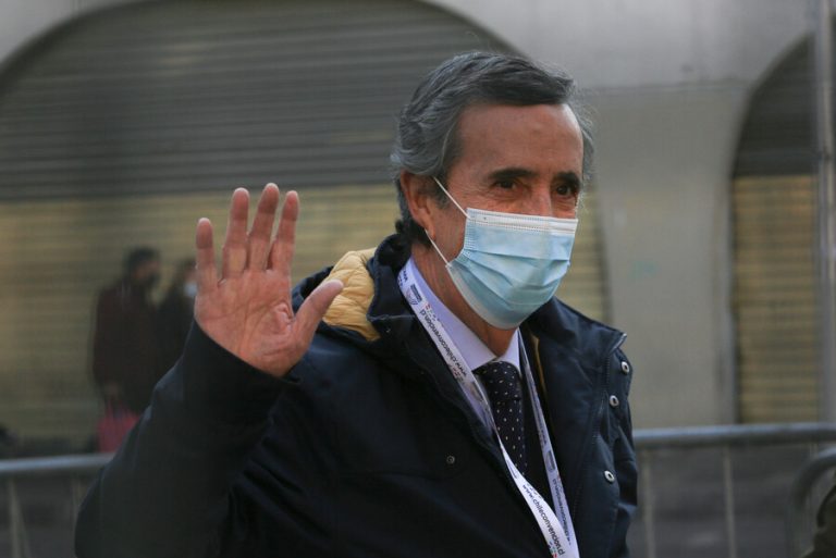 Constituyente Bernardo de la Maza renunció a Vamos por Chile