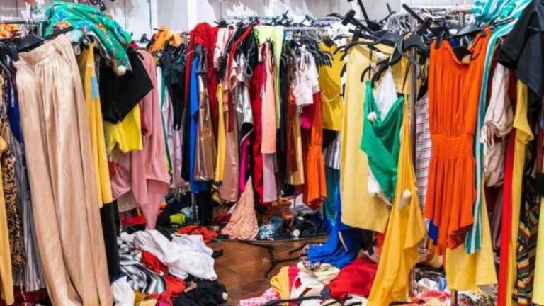 Sofía Calvo y el fast fashion: “Estamos generando zonas de sacrificio por vestirnos a la moda”