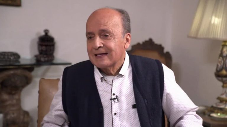 ¡Horacio Saavedra escribió las canciones de “Cachureos”!