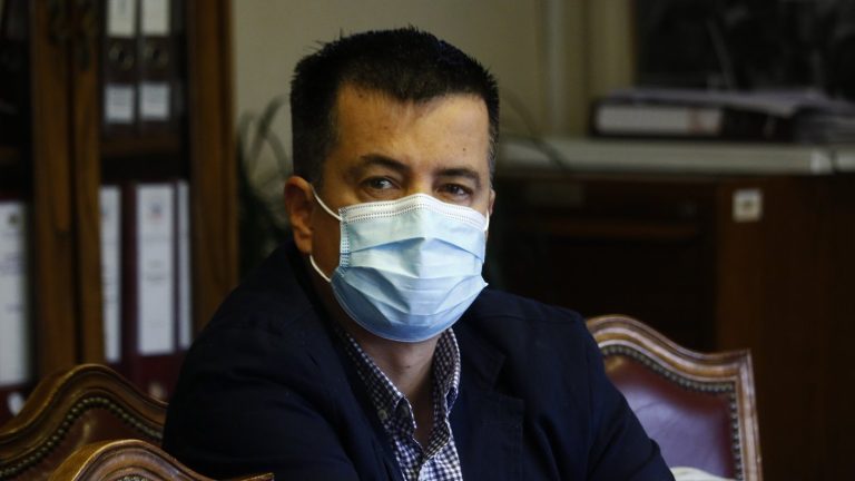 Andrés Célis (RN): “El presidente debería anunciar la suspensión de cualquier trámite de Dominga”